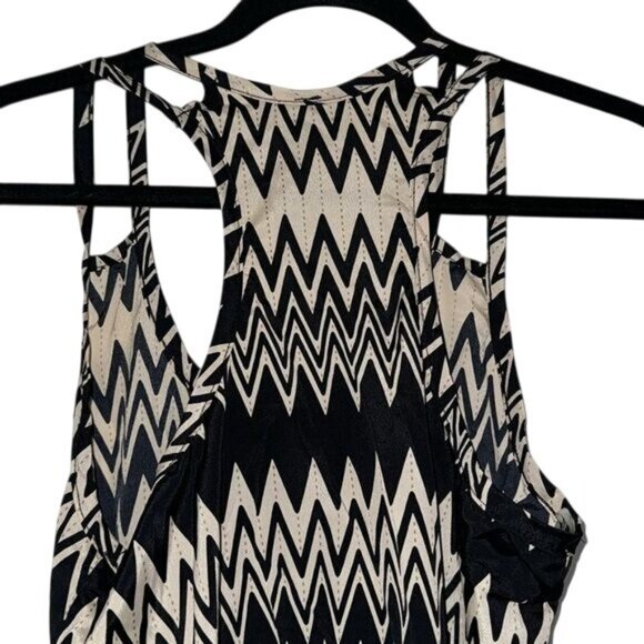 Trac Black & Beige Chevron Pattern Sleeveless Romper With Button Front & Elastic - Picture 7 of 10